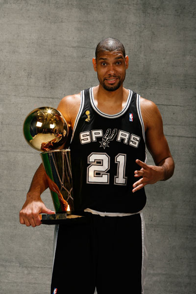 董路：中国人是世界上最不热爱足球的人！球员不爱足球，就是干活挣钱（董路称中国足球热情不足：不少球员只把踢球当谋生）