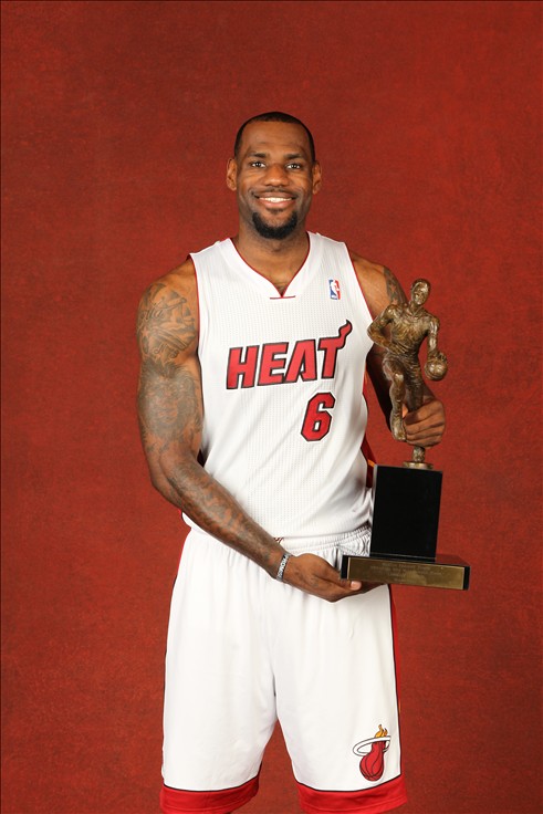 青训负责人：埃斯特旺曾在脚趾骨折的情况下坚持上场（青训主管：埃斯特旺脚趾骨折仍坚持出战）