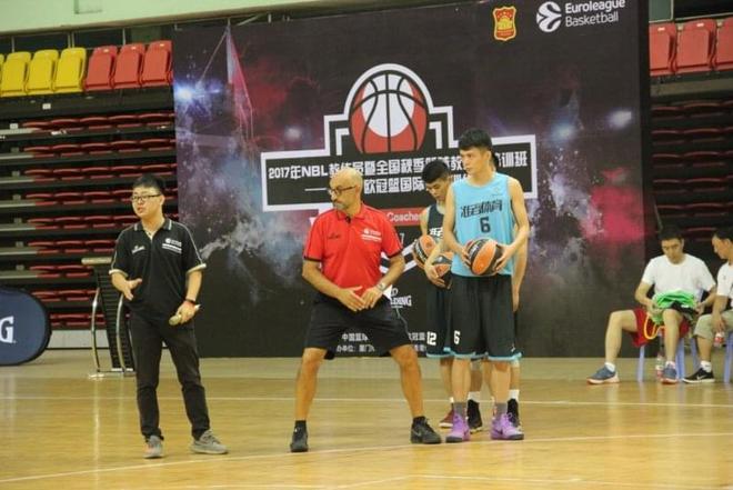 德天空：斯图加特有意G-加西亚但很难实现，他们转向其他目标（德天空：斯图加特想签G-加西亚但操作艰难，已转向备选目标）