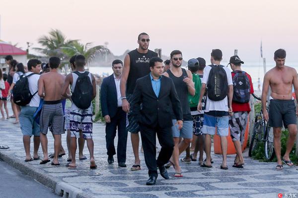 波特：伊萨克未完全恢复，不会踢满本次国际比赛日的两场比赛（波特：伊萨克尚未完全康复，本次国际赛期不会踢满两场比赛）