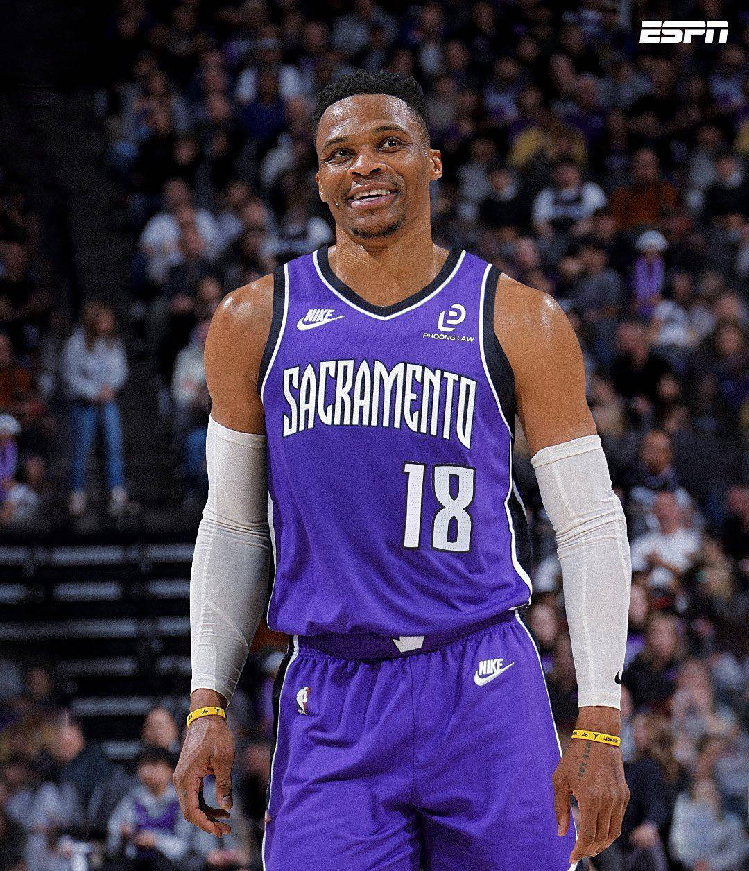 哥伦比亚小将奥罗斯科和曼联梯队训练，年满18岁后正式加盟（哥伦比亚新星奥罗斯科随曼联梯队合练，满18岁后正式签约加盟）