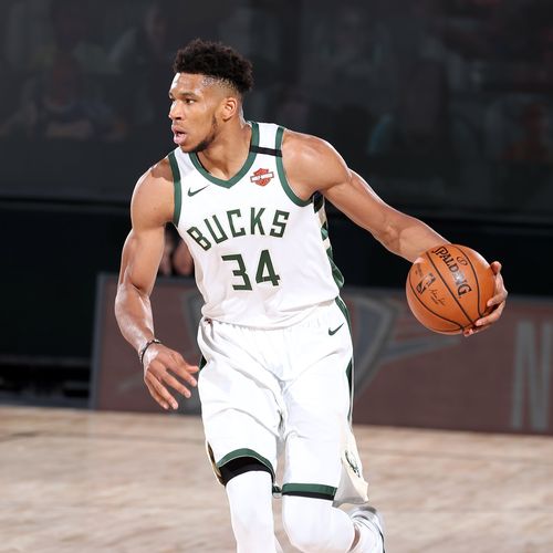 新一轮的欧冠势力版图更新：本轮阿森纳击败拜仁慕尼...（欧冠格局再洗牌：阿森纳击败拜仁慕尼黑，势力版图生变）