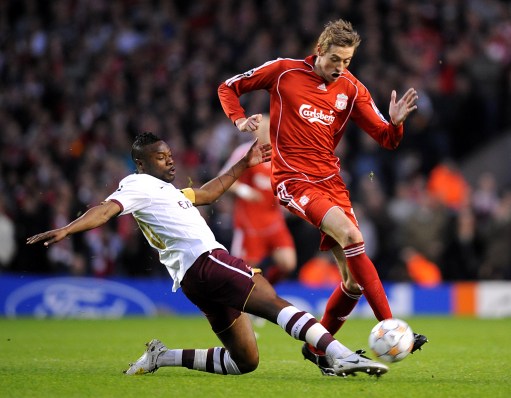 意甲对阵第30支球队球门，劳塔罗当选国米4-0科莫全场最佳（劳塔罗攻破意甲生涯第30队球门 国米4-0科莫他当选全场最佳）