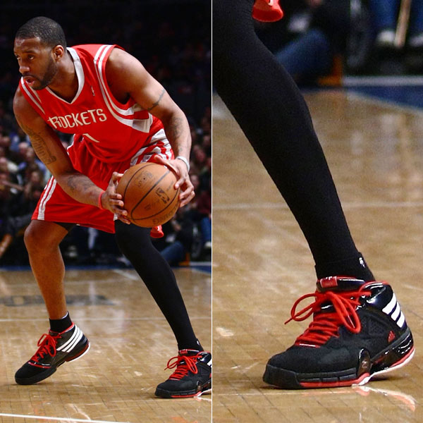 亚冠海港VS柔佛新山：3大外援出击，两大国足希望之星领衔，李圣龙冲锋（亚冠海港对阵柔佛新山：三外援齐上阵，两位国足希望之星领衔，李圣龙冲锋在前）