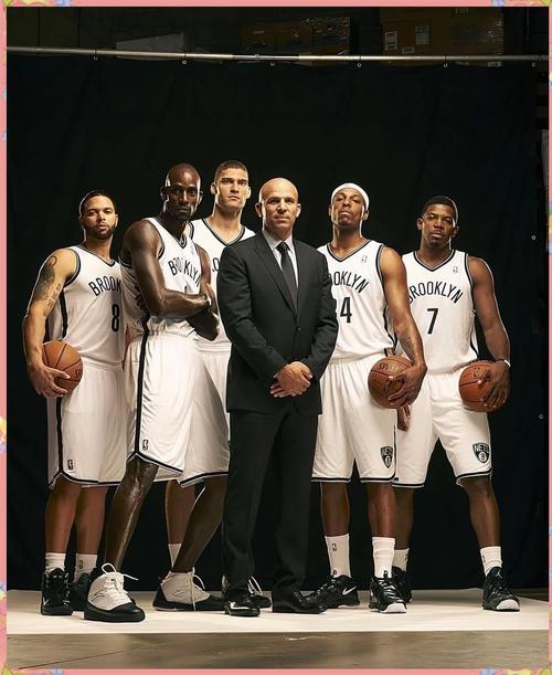 2025年三级社会体育指导员（足球）培训班结业（2025年足球社会体育指导员三级培训班圆满结业）