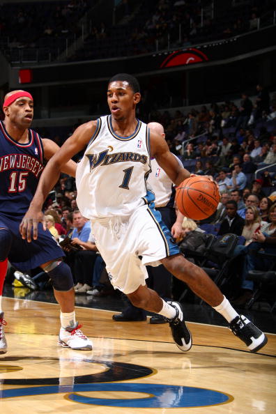 瓦尔加斯小彩娃发威！费内巴切五局击败瓦基弗夺土超杯（瓦尔加斯火力全开！费内巴切五局力克瓦基弗加冕土超杯）