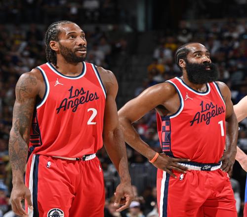 CCTV5直播！U23亚洲杯揭幕战，王钰栋联手拜合拉木，力争首场胜利（U23亚洲杯打响首战：CCTV5现场直播，王钰栋携拜合拉木冲击开门红）