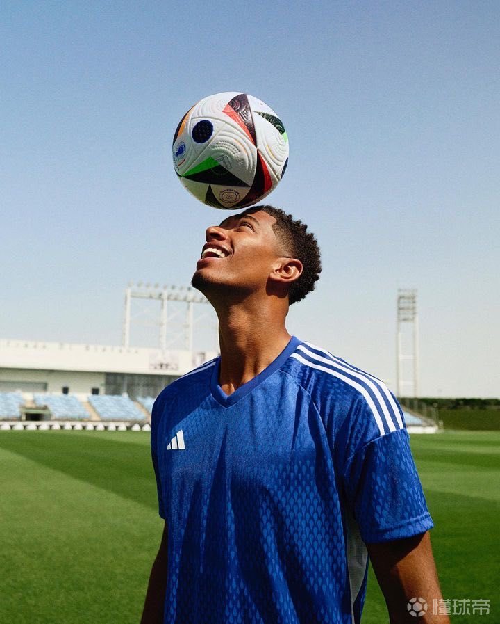 前英冠球员：瓜帅毁了英式足球，现在大家都从后场发起进攻（前英冠球员抨击瓜迪奥拉：毁了传统英式踢法，各队如今纷纷从后场组织进攻）